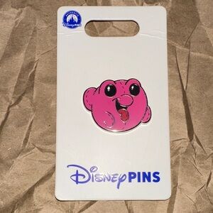 NWOT Morph Pixie Plush Disney Pin